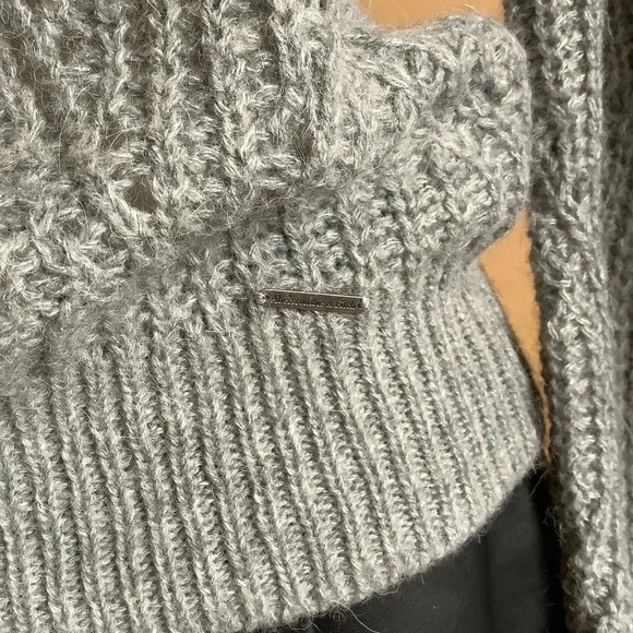 ABERCROMBIE & FITCH Wool/Alpaca Cable Knit Sweater Size S - Picture 7 of 16